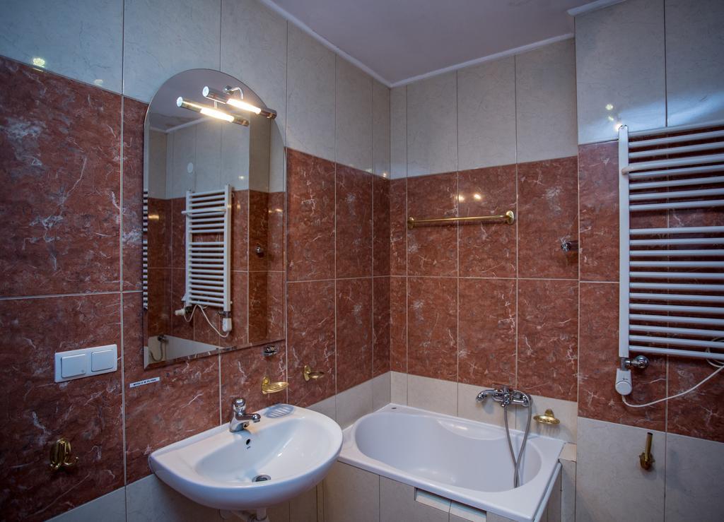 Hostel Florencja Wieliczka Extérieur photo