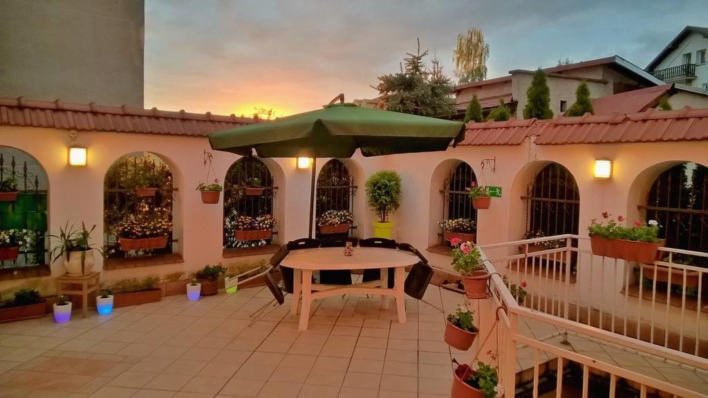 Hostel Florencja Wieliczka Extérieur photo