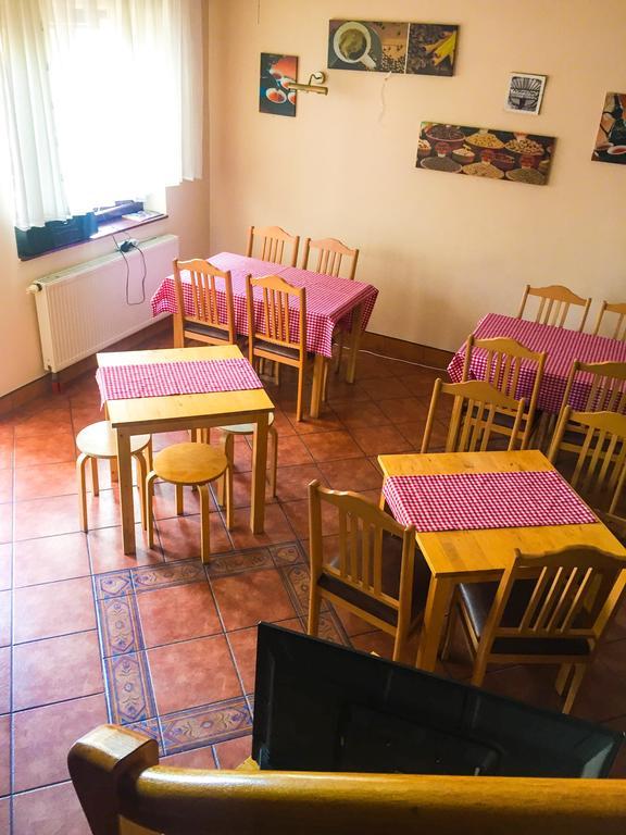 Hostel Florencja Wieliczka Extérieur photo